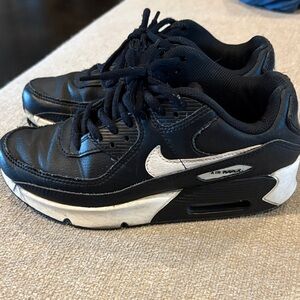 Nike Kids Black and White Sneakers